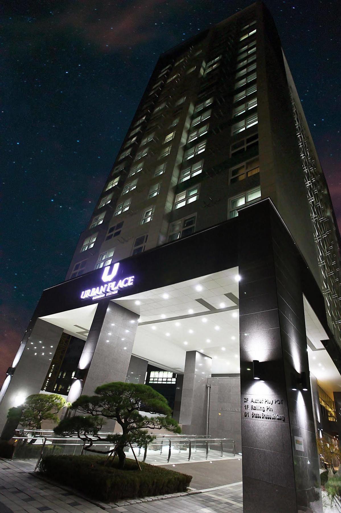 Urban Place Gangnam Seoul Bagian luar foto
